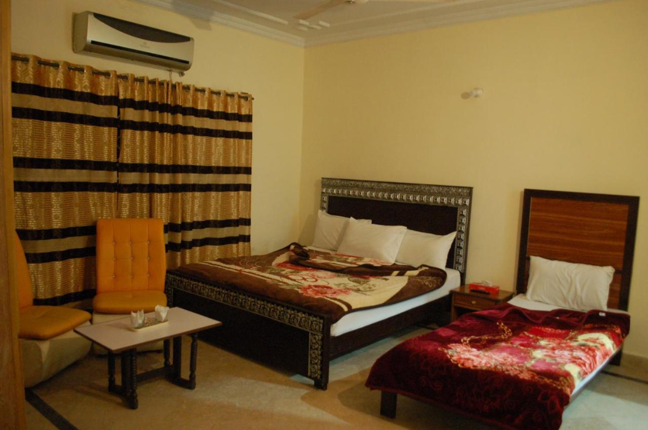 Khyber Inn Islamabad Exteriör bild